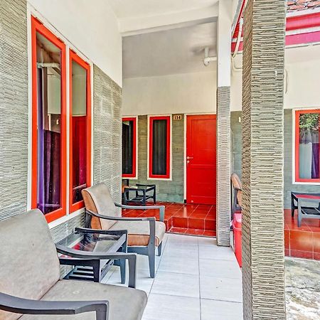 Hotel Kalimantan Surabaya Exterior photo